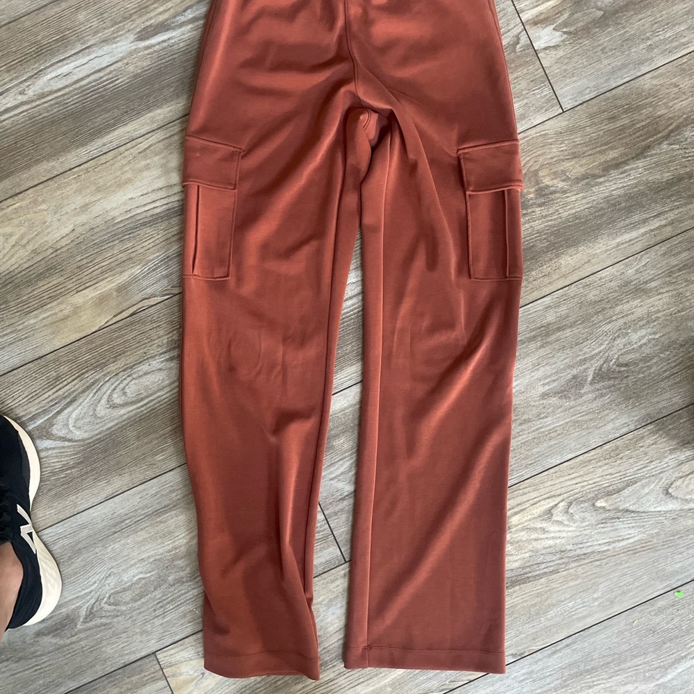 7 Diamonds Straight-Leg Cargo Pants in Rust Orange
